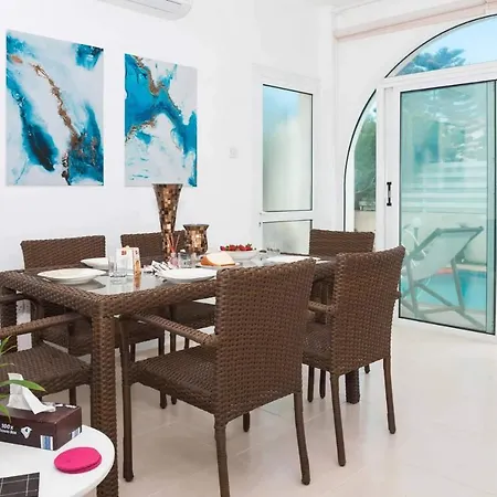 Marilena Gardens Villa Paralímni